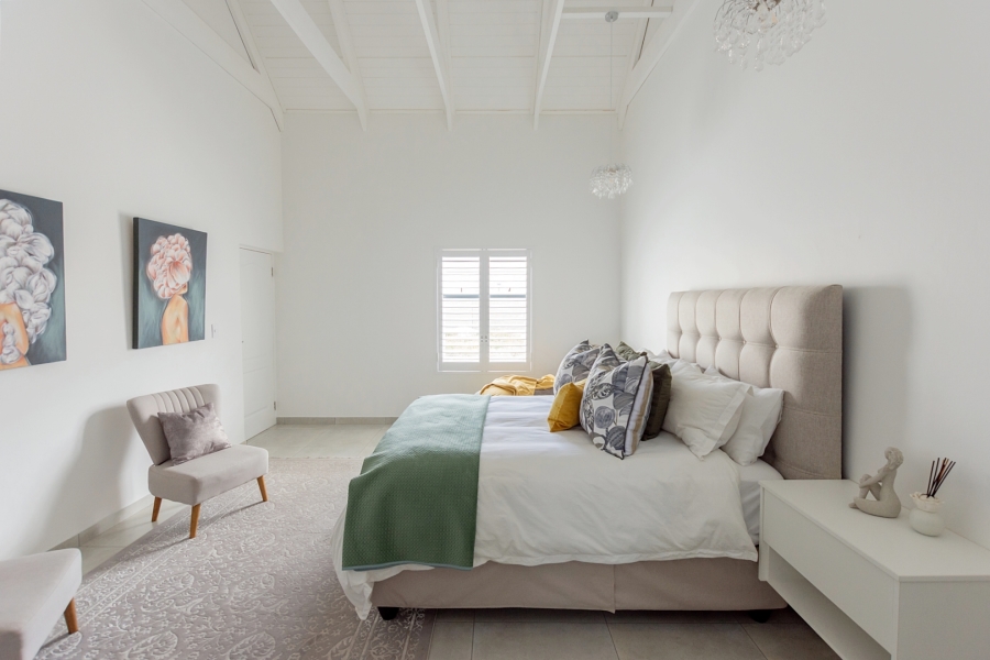 3 Bedroom Property for Sale in Britannia Bay Western Cape